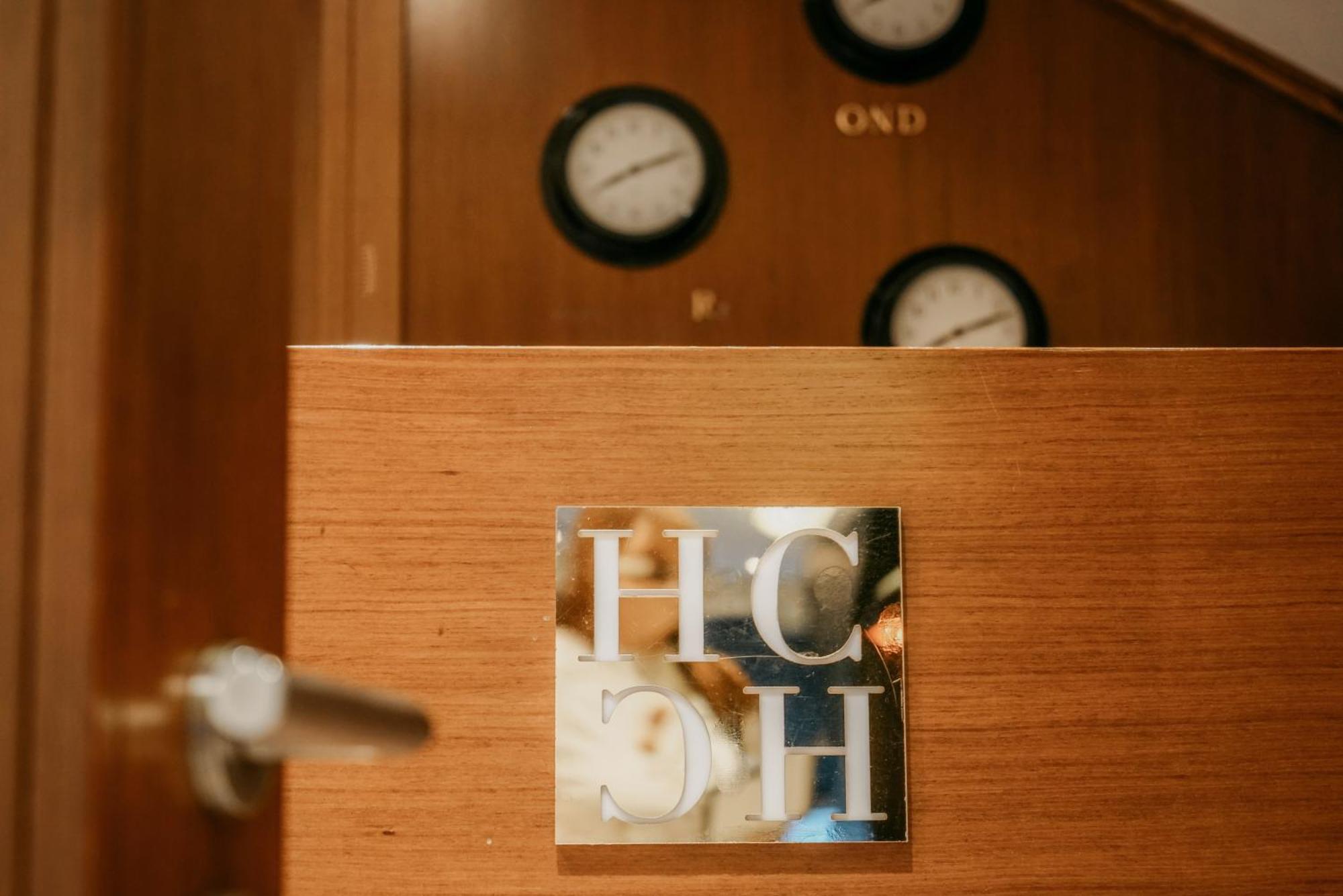 Center Hotel Gjirokaster Ngoại thất bức ảnh